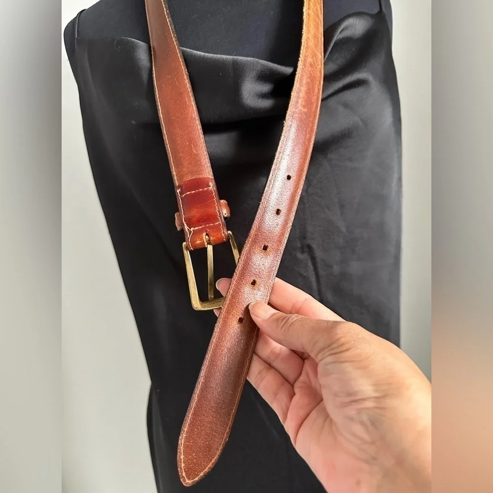 Tommy Hilfiger Brown Leather Belt Men’s 35-37 Brass Tone buckle Work Casual
